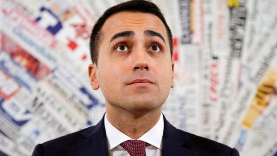 Referendum, Di Maio vola a Londra per il No. "Qui 600mila italiani, voti determinanti"