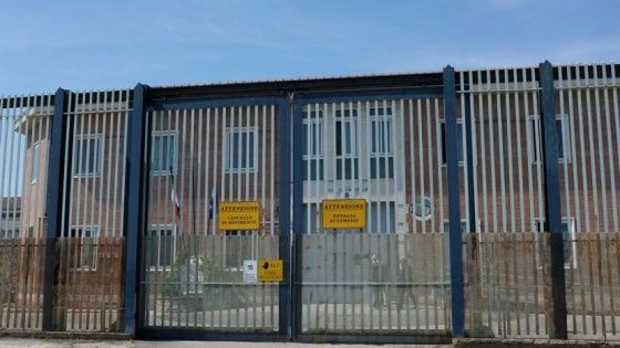 Avellino: arrestato per tentata rapina, muore in carcere 