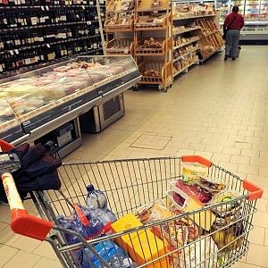 Cattaneo, Ascom "Ma la ripresa non c'&egrave; e in troppi chiudono"