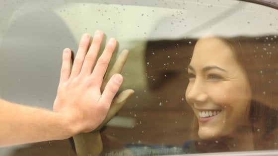 Teniamoci in contatto ma senza troppi… contatti