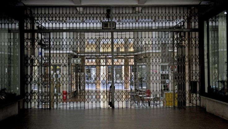 Economia, a Parma nel 2022 cessate 211 imprese commerciali 