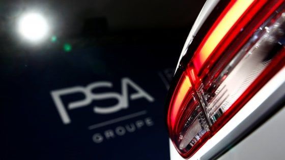Psa, balza l'utile. Sfida ai dazi: torna negli Usa con il marchio Peugeot