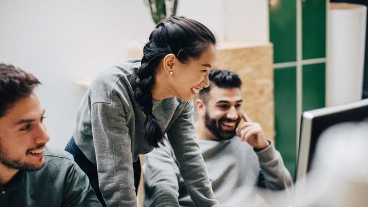Crollo di networking e nuove conoscenze sul lavoro: una piattaforma le facilita