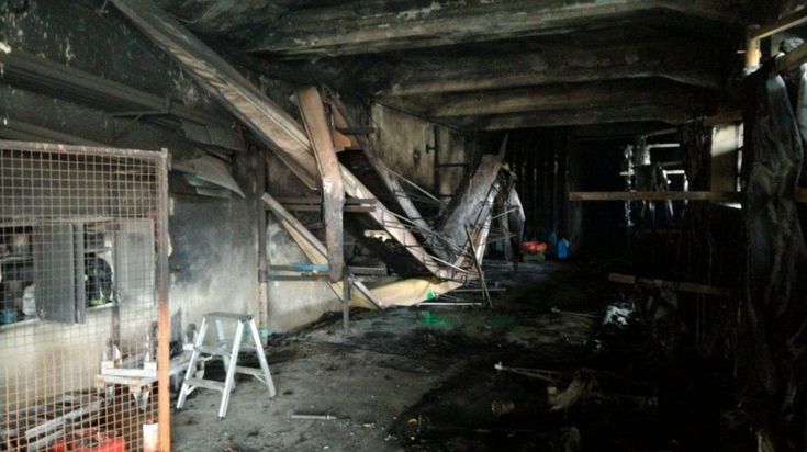 Torino, incendio distrugge le barche da gara degli Amici del Fiume