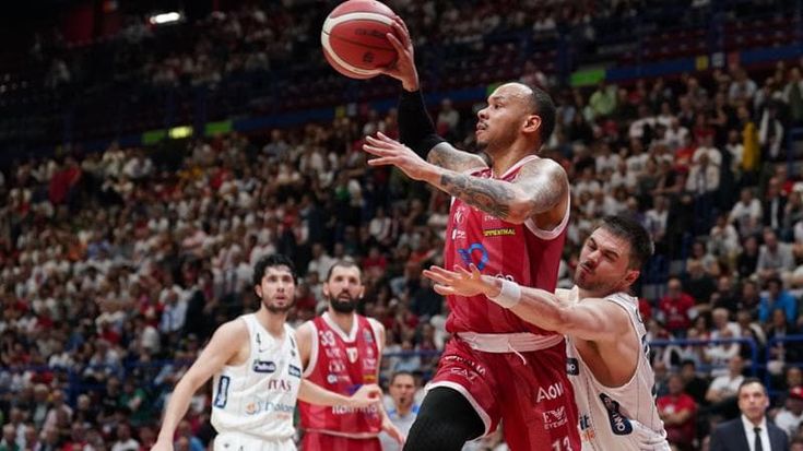 Basket, quarti play-off: Brescia in semifinale, Milano espugna Trento e va sul 2-1