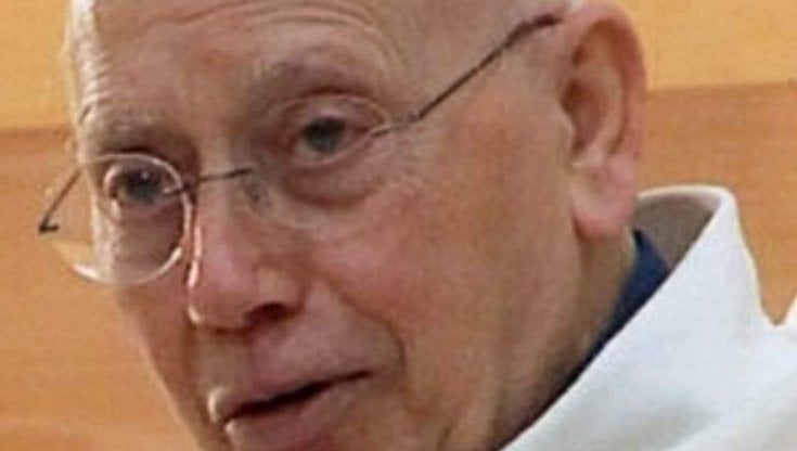 Addio a don Vito Frascella: Bitonto piange il suo prete fuori dalle righe