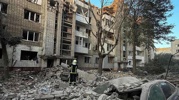 Ucraina, pesante attacco russo nella notte