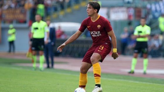 Roma, Luca Pellegrini va ko: a rischio la gara contro la Fiorentina
