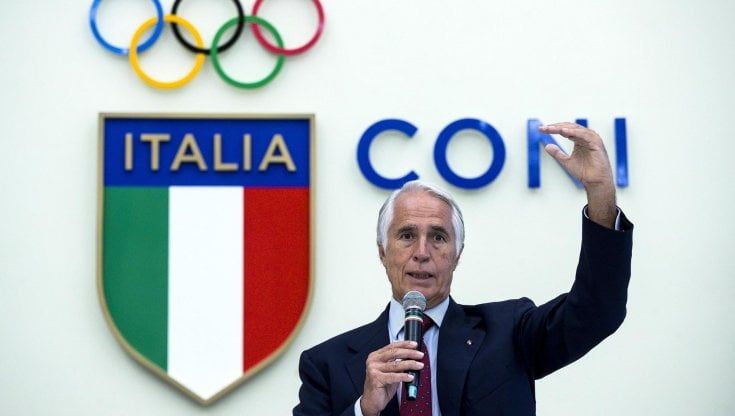 Di Battista attacca Malagò: "Ha provato a danneggiare gli Internazionali, dovrebbe dimettersi"