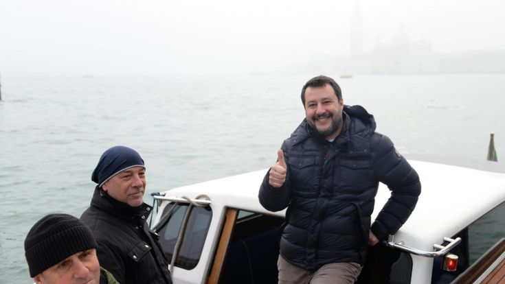 Gregoretti, il dietrofront. L’ordine di Salvini ai suoi: “Leghisti, non votate” 