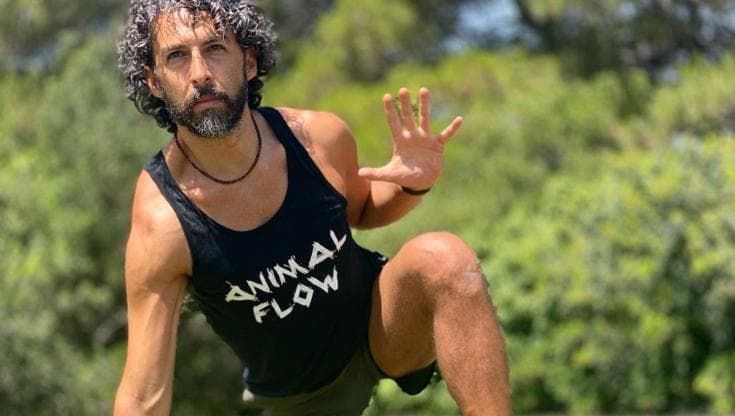 Muoviti come un animale, l’Animal Flow mette tutti ‘a 4 zampe’ e rende più forti