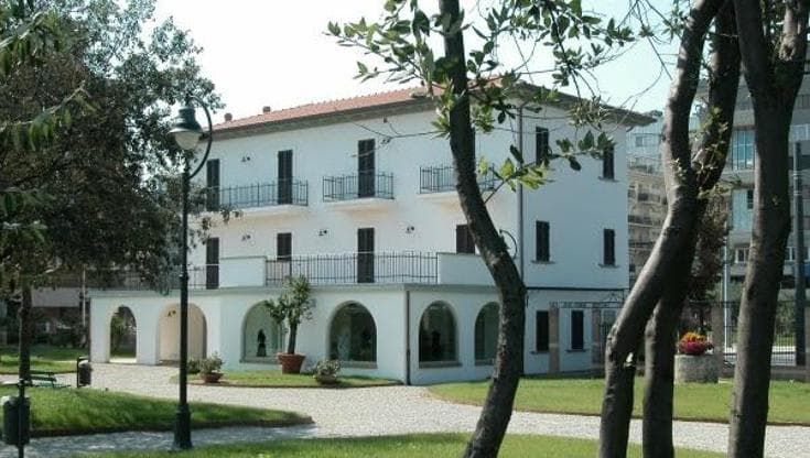 Villa Mussolini, società vicina a ex deputato missino offre il doppio del Comune di Riccione