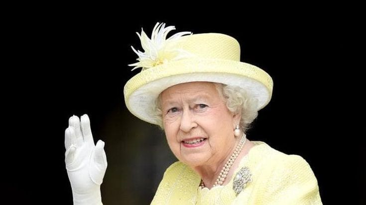 I cento anni della regina Elisabetta II: il toccante messaggio di re Carlo e l’ombra di Andrea