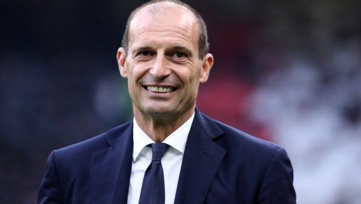 Juventus, Vlahovic in dubbio per l'Inter. Allegri: "Non sarà decisiva, mancano altre 25 partite"