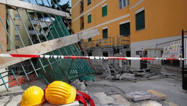 Incidenti sul lavoro, a Nerviano operaio 44enne cade da sei metri d'altezza: è grave