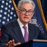 La Fed lascia invariati i tassi ma Powell rinvia tutto a dicembre: “Non certi di aver fatto abbastanza”