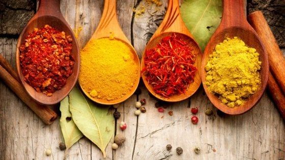 Colori, leggende e cucina: ecco la Grammatica delle spezie