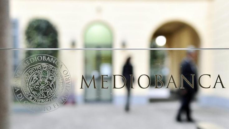 Bluebell preme Mediobanca: “Distribuisca a tutti i soci il 13% di azioni Generali”