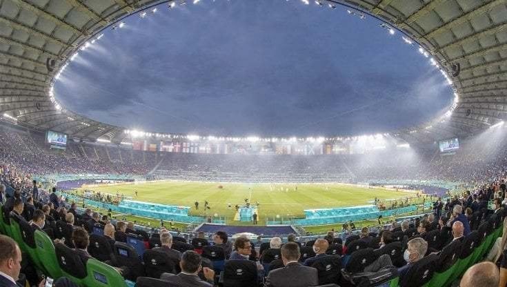 Media spettatori, la Roma dei record sbaraglia tutti