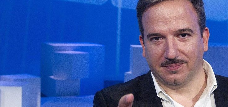 "Matrix", gi&ugrave; lo share: via un pezzo di squadra