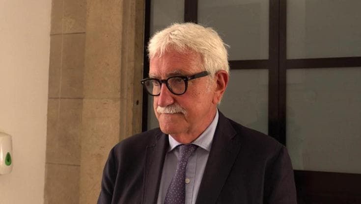 Pochi finanziamenti, poco personale: così l'Italia affossa la ricerca biomedica