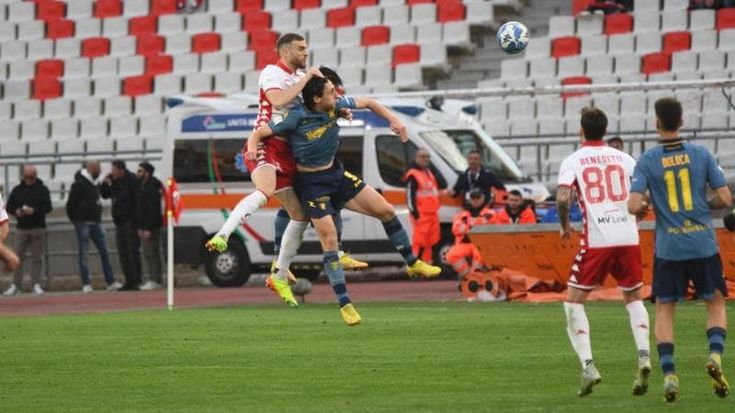 Arriva il Cittadella e il Bari ora vuole tornare a vincere anche in casa. Ma ancora senza Vicari