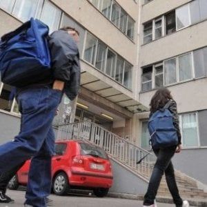 Scuola, Legambiente: per il 61 per cento degli edifici campani servono interventi urgenti