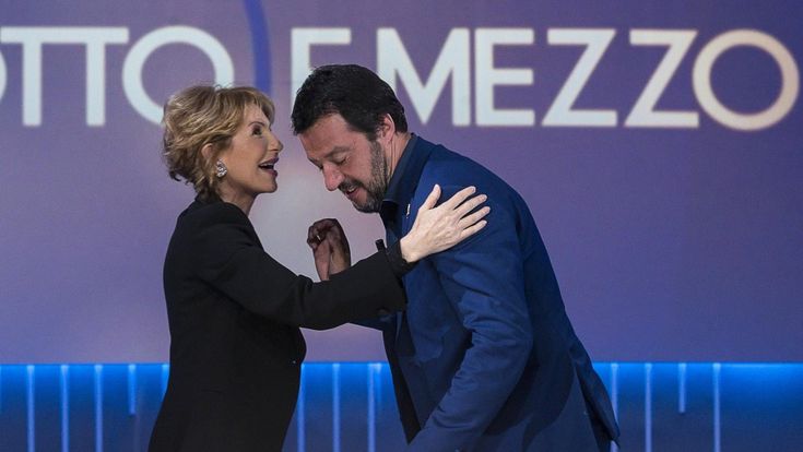 Lega, l'assedio: “Siamo il bersaglio di procure e alleati”. Ora il Capitano teme altre inchieste 