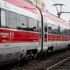 Trenitalia, l'abbonamento all'alta velocità diventa meno caro. Ma la prenotazione sarà a pagamento