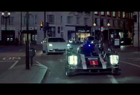 Porsche, la tecnologia ibrida va in scena a Londra