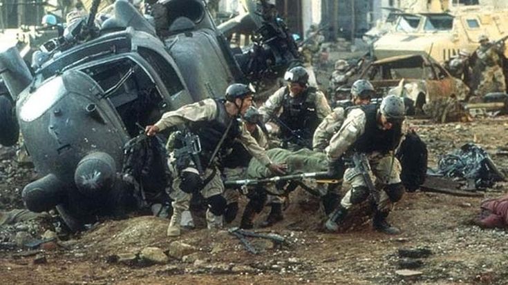 Dal Vietnam, alla Somalia e all’Iran: l’incubo del pilota disperso che tiene in scacco l’America