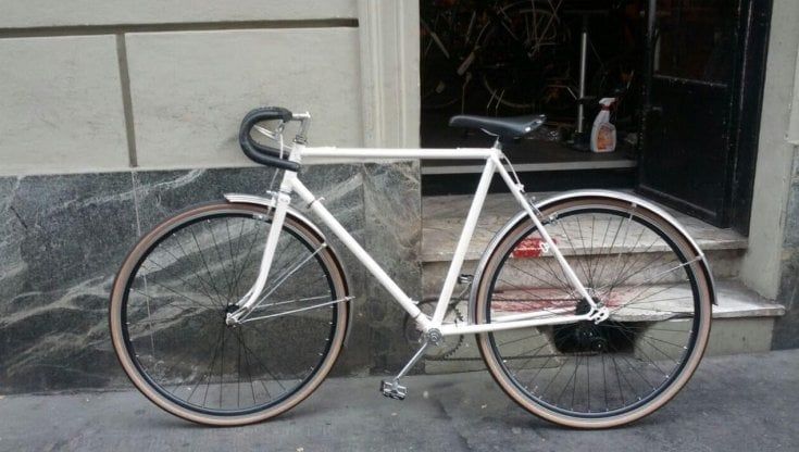 Ritrova la bicicletta rubata su un sito online: "Per otto mesi l'ho consultato con ossessione"