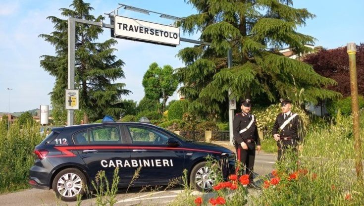 Razzia di carte di credito nelle auto durante la gara ciclistica a Traversetolo: due denunce 