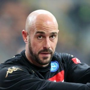Napoli-Juve, buone notizie: Reina recupera e sarà in porta
