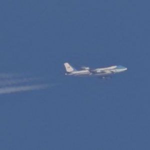Il fotografo amatoriale inglese che ha svelato il viaggio top secret di Trump in Iraq