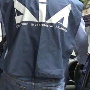 Siracusa, sequestrati beni per 50 milioni al clan Nardo
