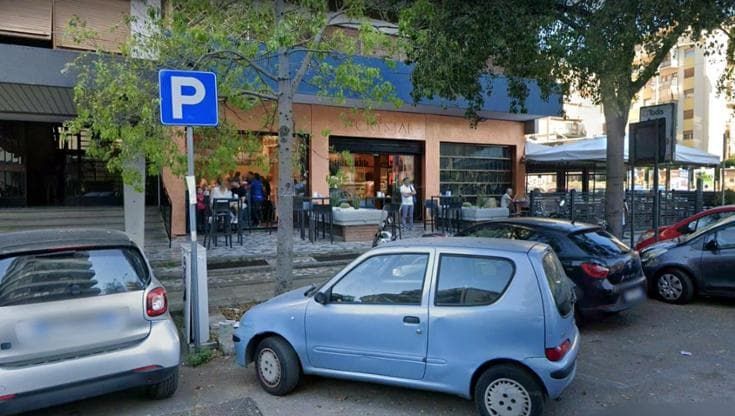 Ancora un furto con spaccata, in via Sciuti nel mirino un bar: arrestato un uomo di 40 anni