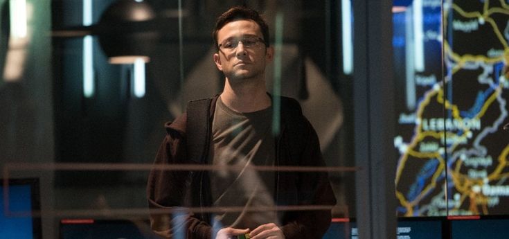 "Snowden" secondo Oliver Stone, quando il coraggio è degno della Storia