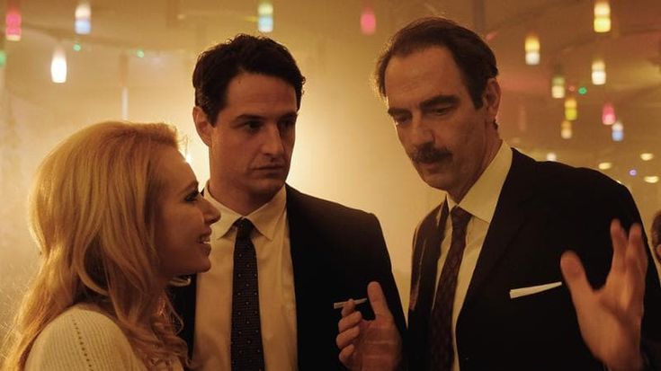 Napoli, Neri Marcorè presenta il suo primo film da regista all'America Hall e al Metropolitan