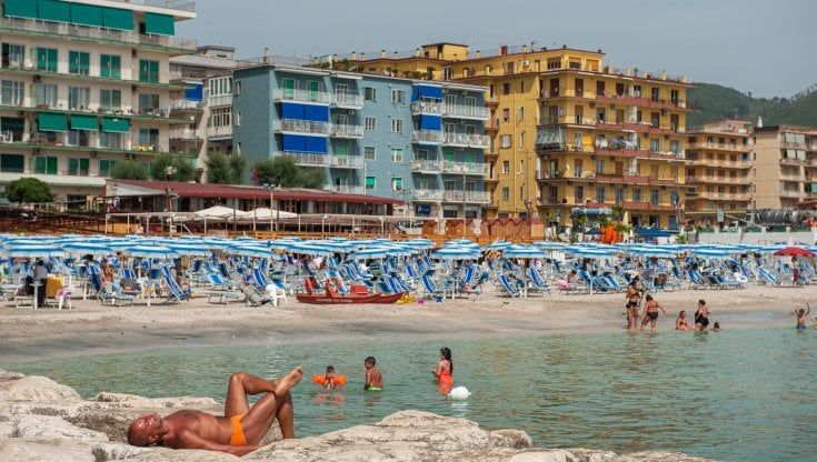 Cercando l'estate sulle orme di Pasolini, la prima tappa è Salerno