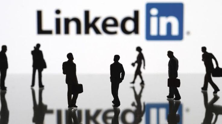 Troppi post scritti con l’IA su Linkedin (e non solo), i social corrono ai ripari. Ecco come