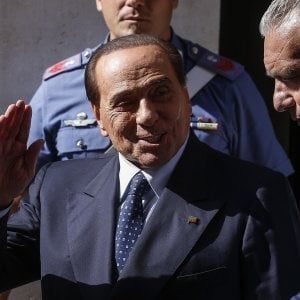 Mediaset, ricavi stabili, ma utili in discesa. A Confalonieri 15 milioni di buonuscita