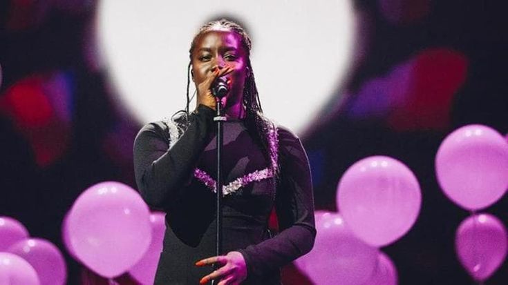 Mimì Caruso: “La maturità fa più paura della finale di X Factor. Ma so che rimpiangerò questi anni”