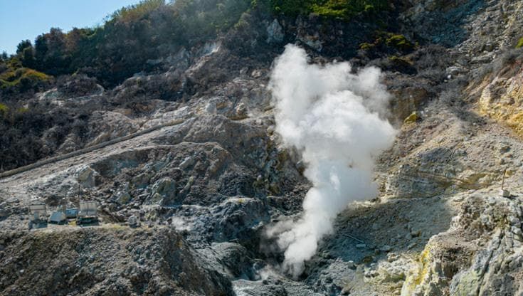 Campi Flegrei, il “motore” del bradisismo è tra i 2,7 e i 4 chilometri di profondità