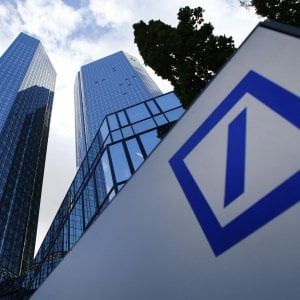 Deutsche Bank trasferisce 28 miliardi di euro per errore, operazione annullata subito