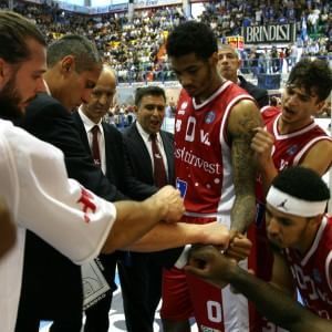 Basket, Pesaro: esonerato Dell'Agnello, panchina a Paolini