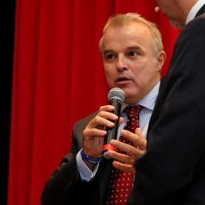 Il gran valzer nelle giunte, ma Bucci blinda Piciocchi vice