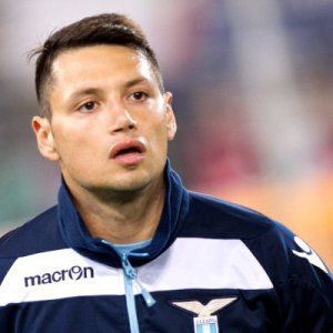Fiorentina, idea Zarate come rinforzo di mercato