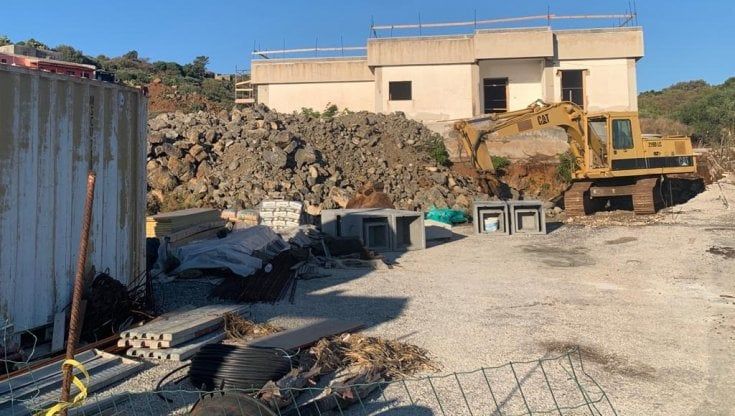 Scuole di Pantelleria chiuse per lavori: cento bambini a casa