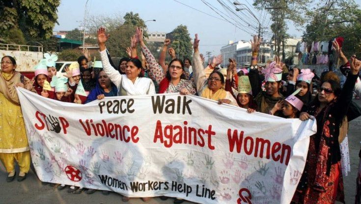 Pakistan, una 12enne cristiana violentata dal branco: la famiglia chiede giustizia